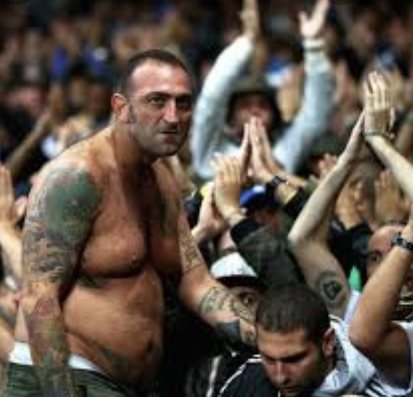 E9D25E44-979C-4831-AAB7-0F44A85D7C06