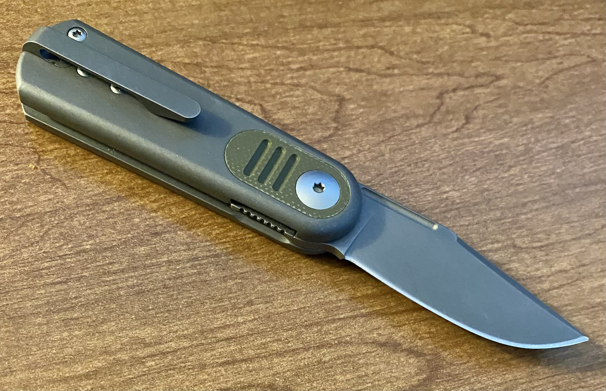 76C2A81A-6254-417A-B0F0-7411D0D693AA