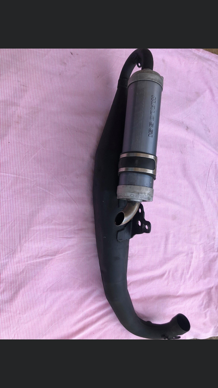 A77D9079-3A37-480D-81F6-22D7D71C6DF3