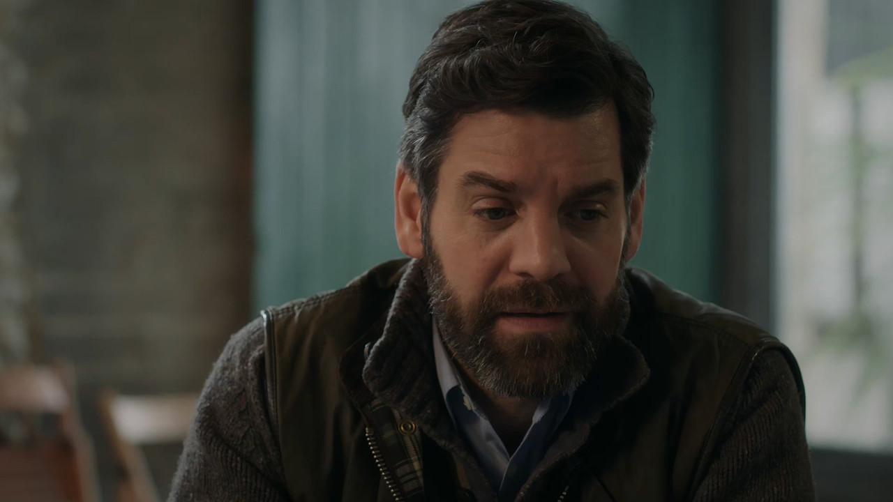 Agatha Raisin (2014) Season 3 S03 (1080p AMZN WEB-DL x265 HEVC 10bit EAC3 2.0 MONOLITH) [QxR]