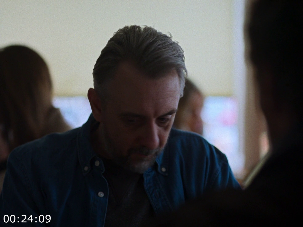 [Kép: The-Thing-With-Feathers-2025-1080p-Blu-R...AAC5-1.png]