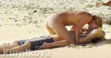 [Image: Anna-Kournikova-Nude-Rare-Pics-3.jpg]