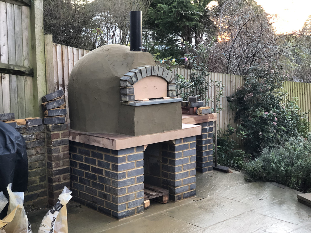 8E8C6B12-F9E0-403E-837E-1E2B5D4E217D