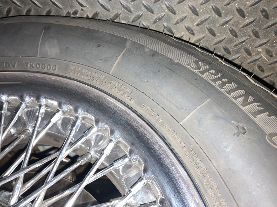 2410C864-62B6-40BB-9B06-213B0211BA26