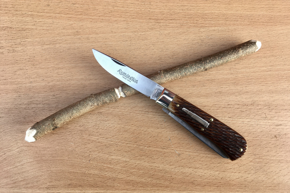 56DDCAF6-051C-40B0-8F76-E410C91F0A81