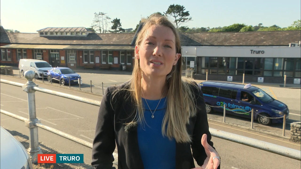 ITV Evening News_20220621_18301930.ts_snapshot_13.13.409