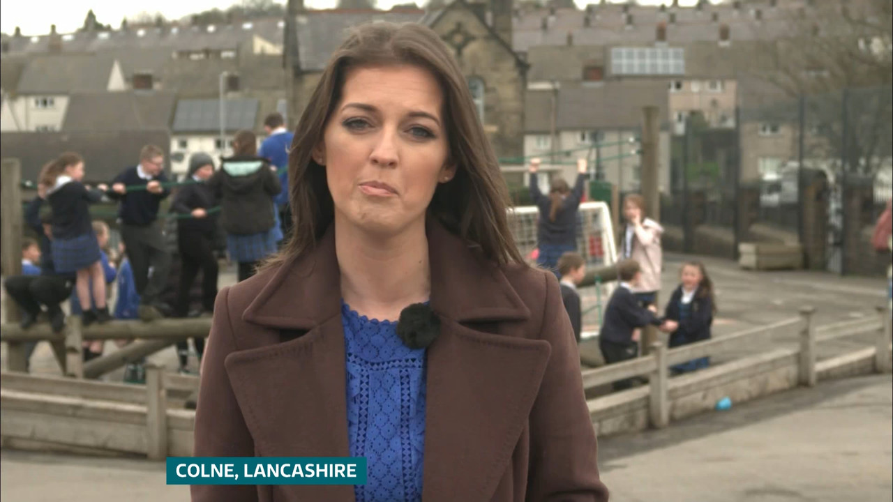ITV Lunchtime News_20230329_13301355.ts_snapshot_19.05.058
