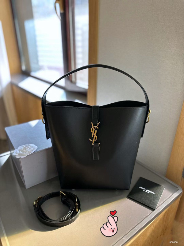 d73ee86cd14c400aaa4bfeaef11d64f1