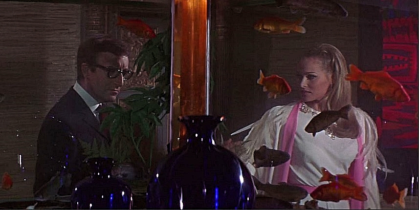 CASINO-ROYALE-FOTOR-2.jpg