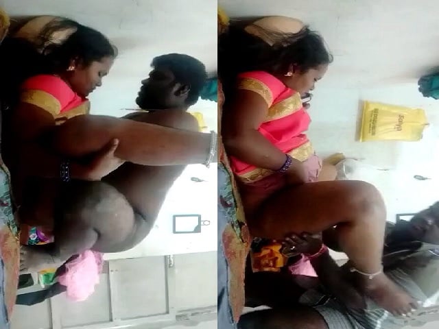 South Indian couple sex with customer viral MMS