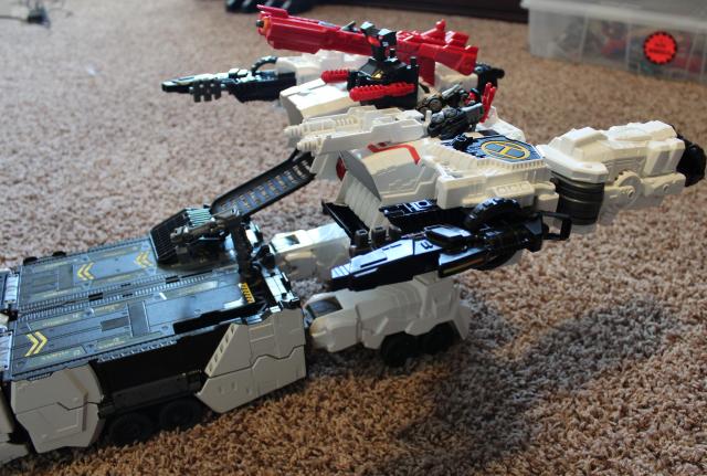 Vehicle01_1370733350