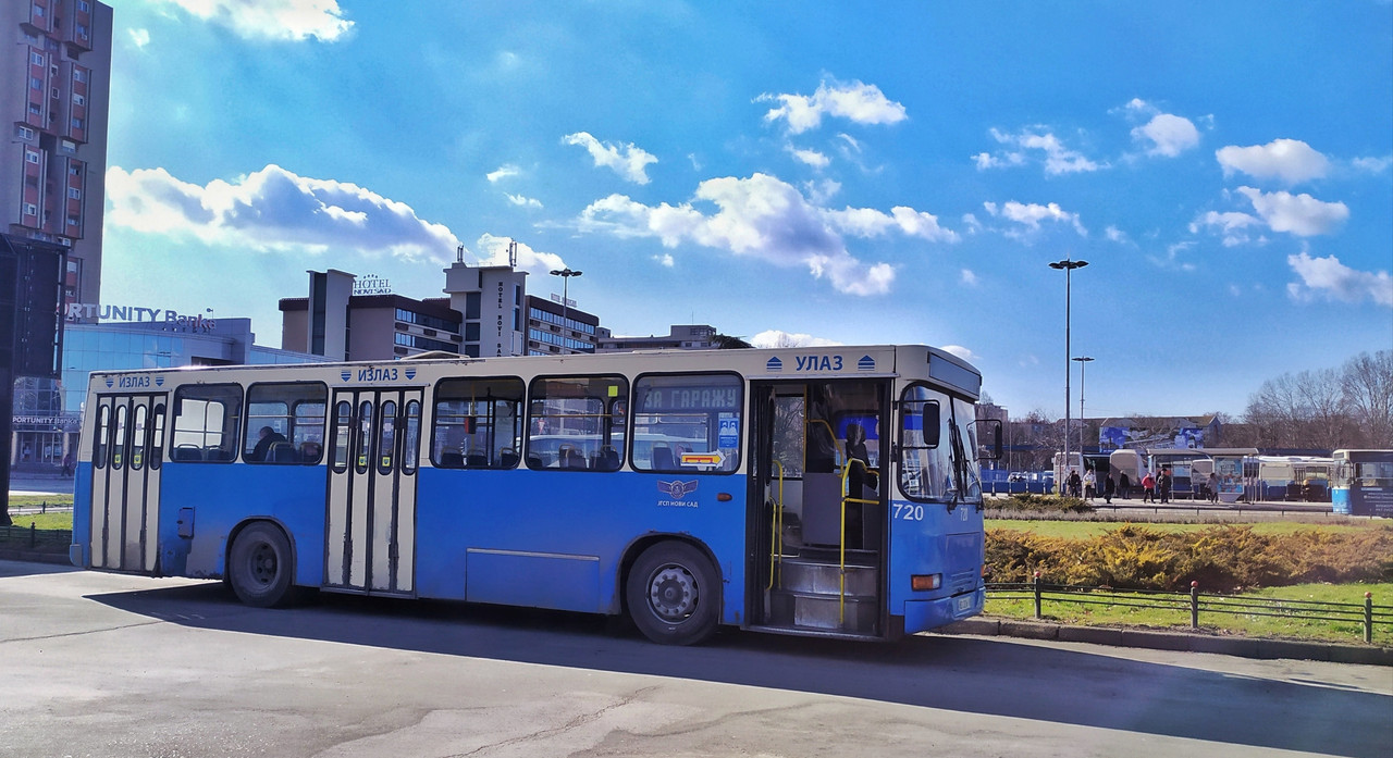Volvo B10M / Neobus 405G (1997/08) #720