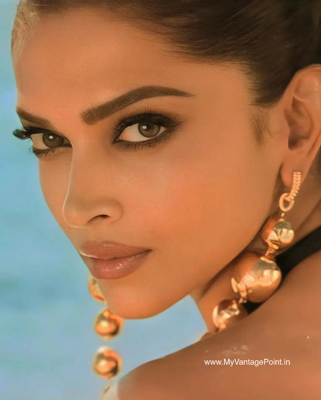 eyes-of-deepika-padukone-in-fighter-2024-movie