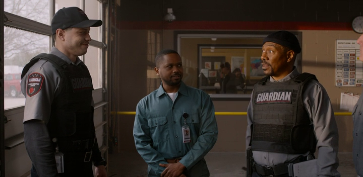 vlcsnap-2025-08-06-22h01m29s118