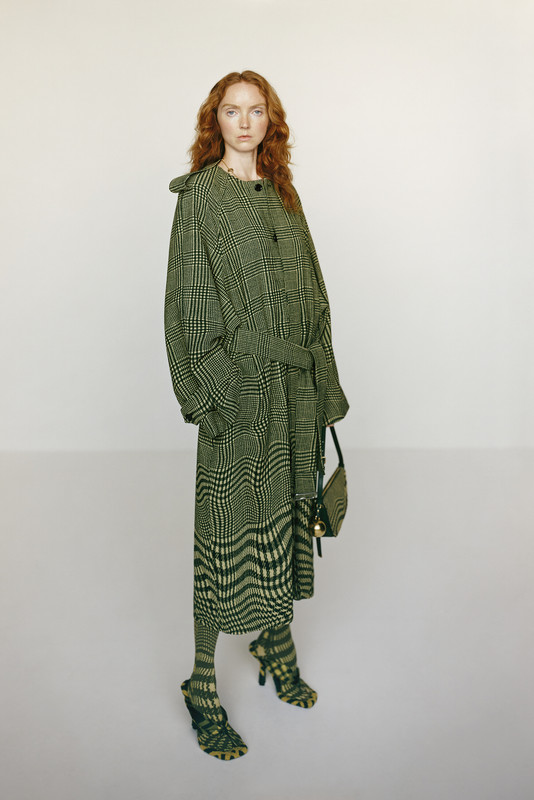 Burberry, la Resort 2024 tra tradizione e innovazione Burberry, la Resort 2024 tra tradizione e innovazione