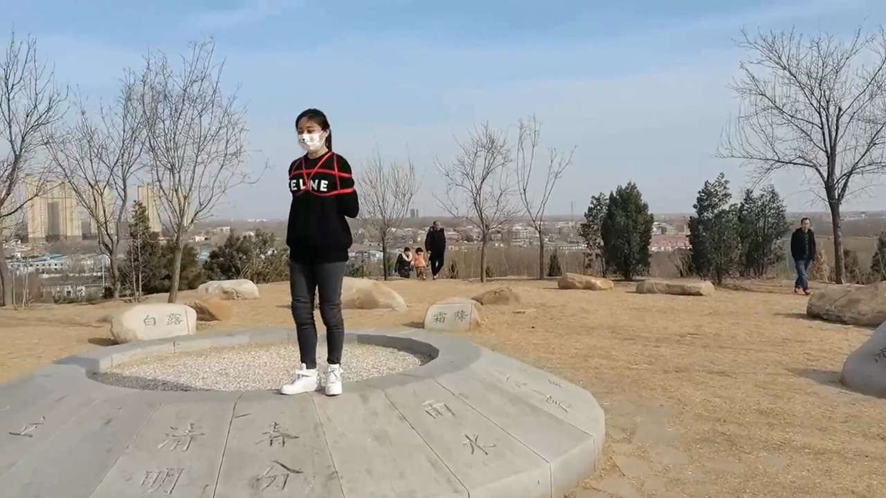 一绳所爱 女孩一直想出来玩捆绑，今天如愿了.mp4_20220225_090458.017