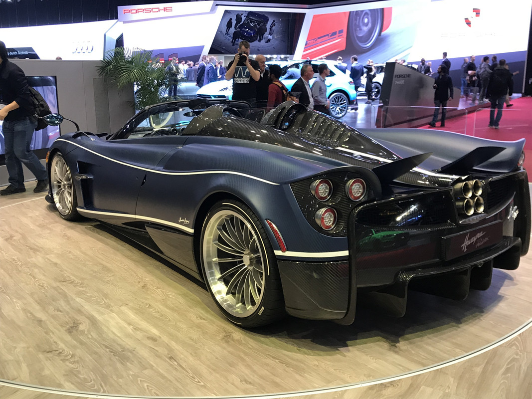 E9260164-E06D-4D34-9E4B-986E7B43C0A0