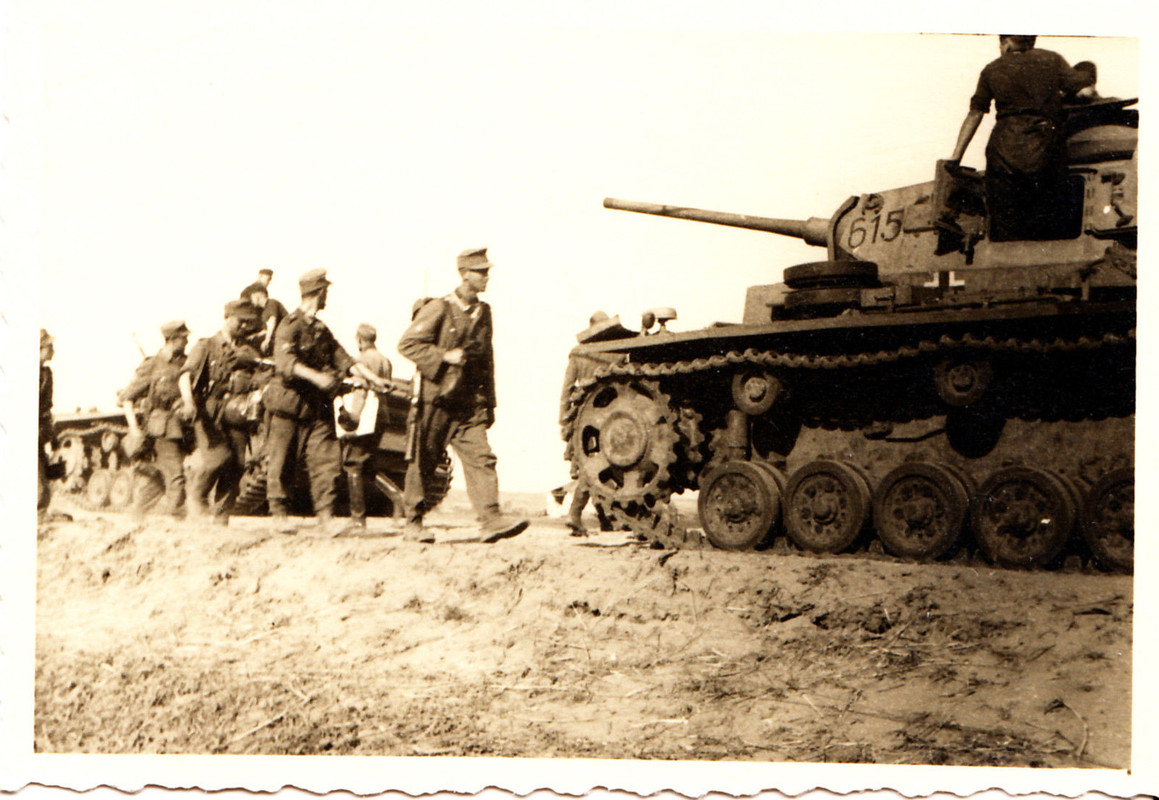 Wehrmacht Rußland deut. Panzer III Turmnummer 61