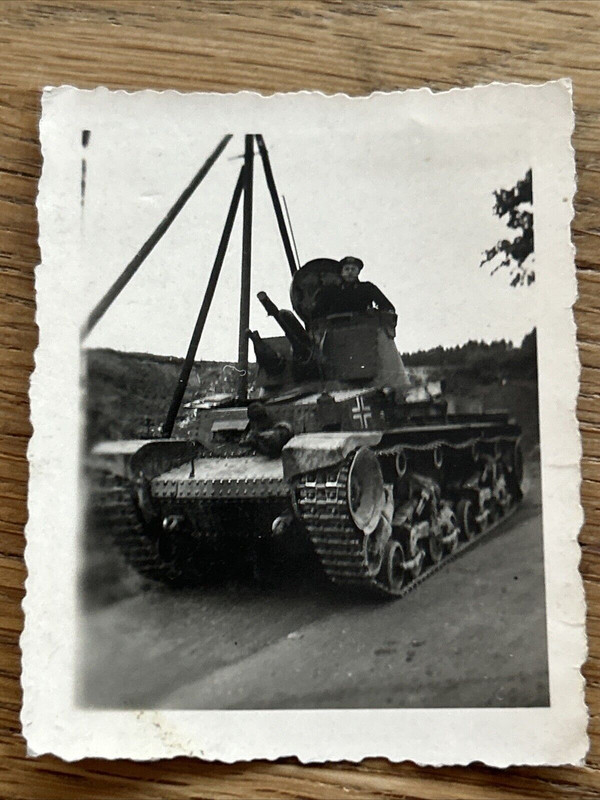 Foto Wk2 Wehrmacht Soldaten Panzer Kampf Front 2 Panzer Division (3)