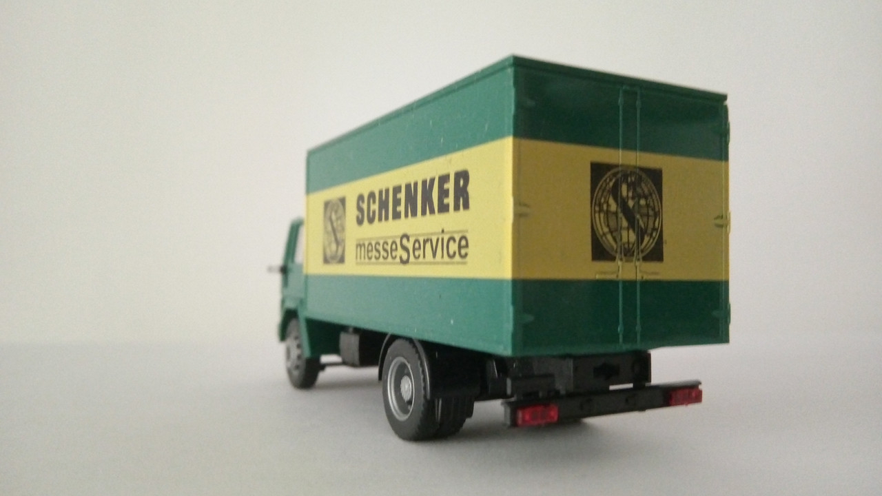 Macht (7561)