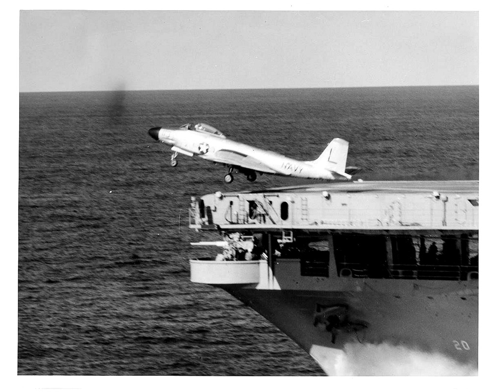 F2H-3_Launch