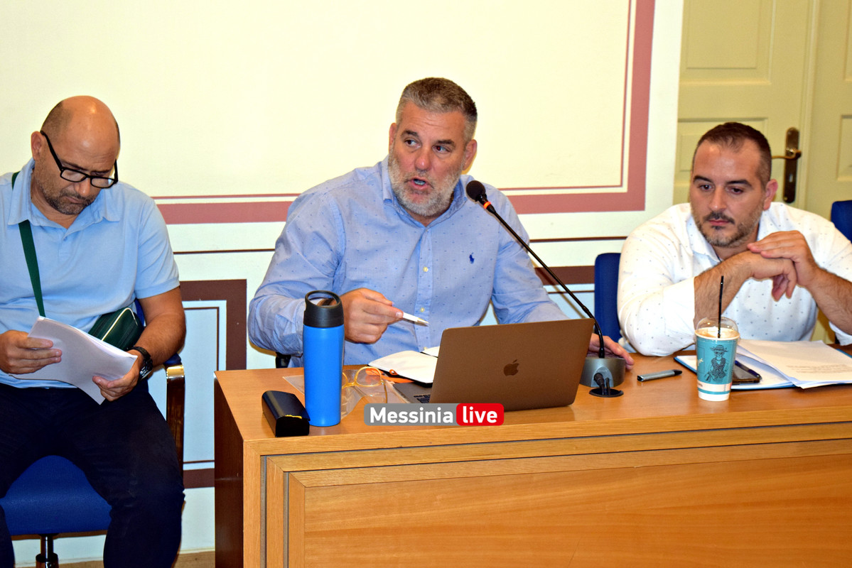 ΔΗΜΟΤΙΚΟ ΣΥΜΒΟΥΛΙΟDSC_1023