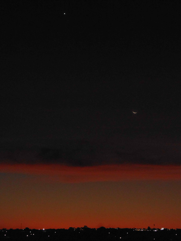 26.4.Venus & Luna (and the summery evening) IV