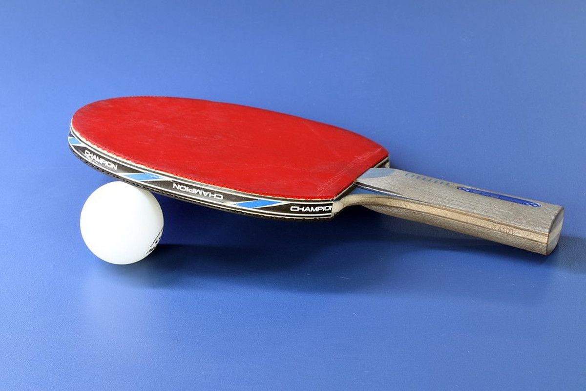 VIDEO Robot che gioca a ping-pong (appena imparato)