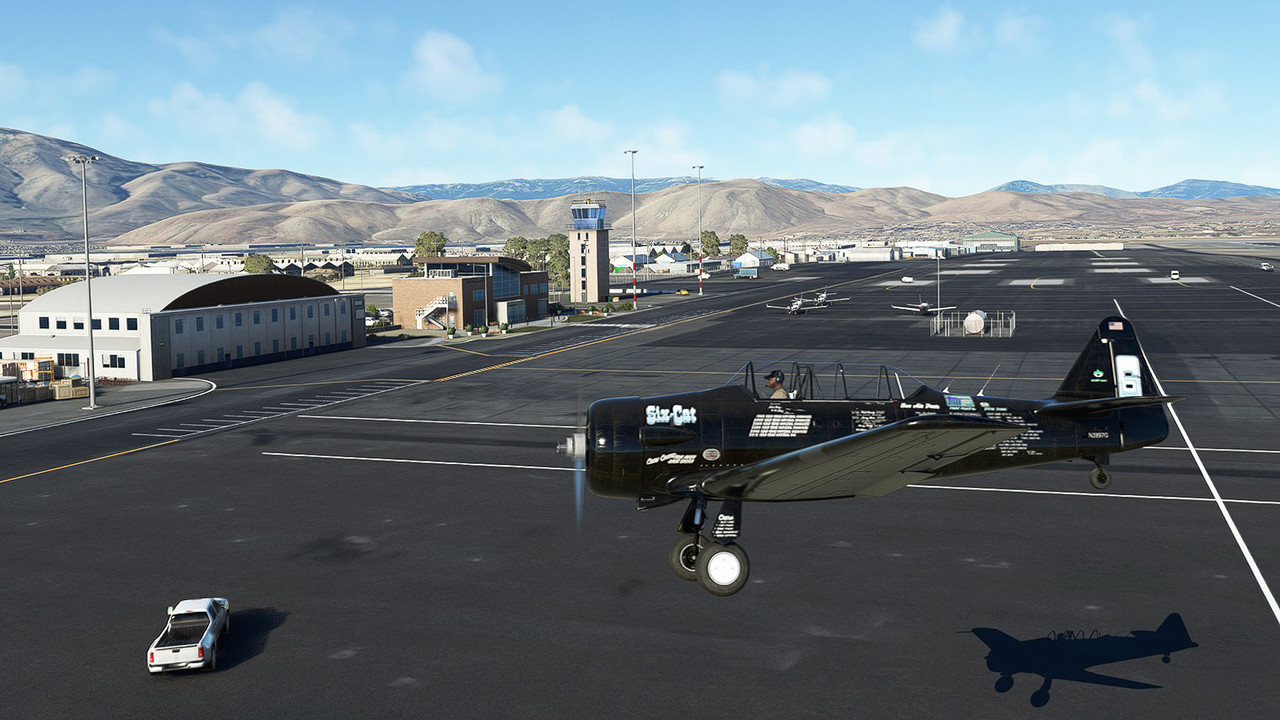 Reno-airport-Texan-T6-3a.jpg