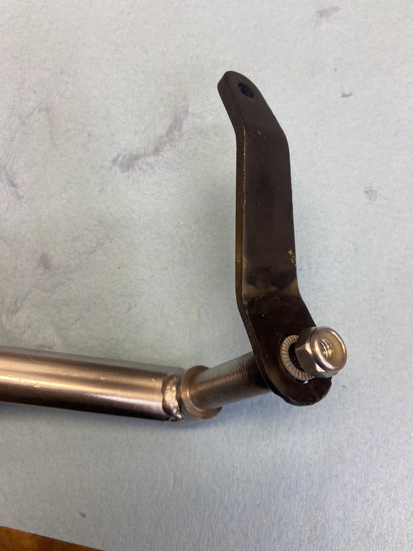 01DCEE63-6BE2-4B4D-9F0D-99689AC162AC