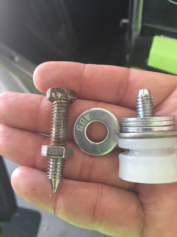 CCEE9E4D-6B10-46D3-B103-494C4E3BD582