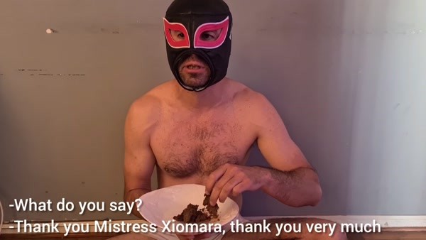 Xiomara Fox - Toilet Slave Training 3 - He Eats It All [2022 / 1080p]