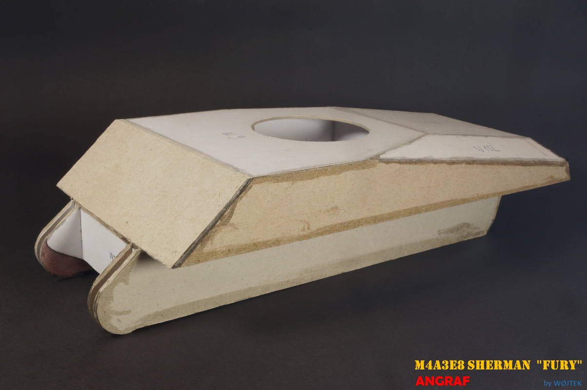 M4A3E8 SHERMAN  FURY 6