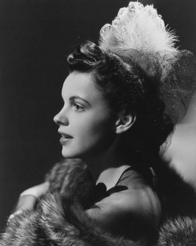 Judy_Garland_mc65