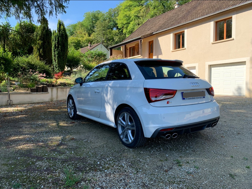 ABAF0BD1-CAF6-44A5-96C2-824071C03990