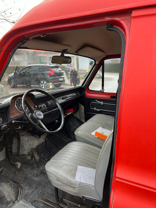 4f01f4e3-faf5-4b15-a192-6499ea4d7101 (1)