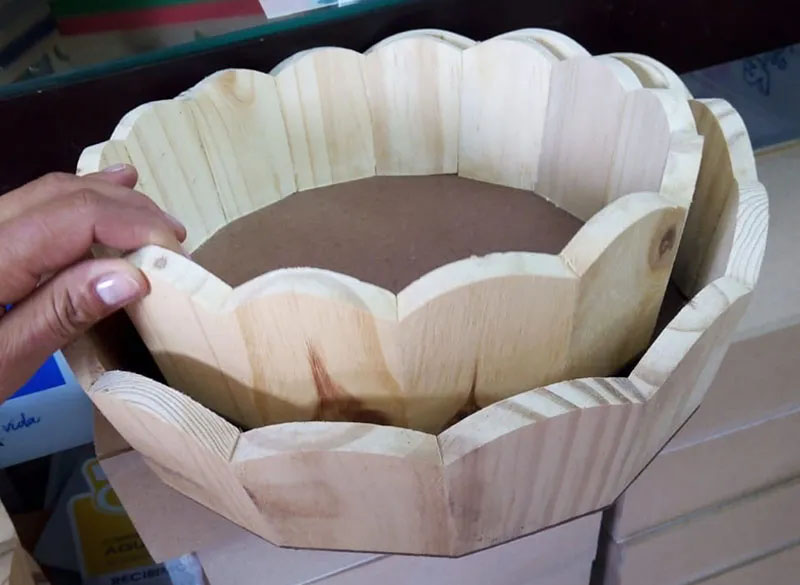 Frutero en madera de pino Mediano para pintar y dar anchetas nav