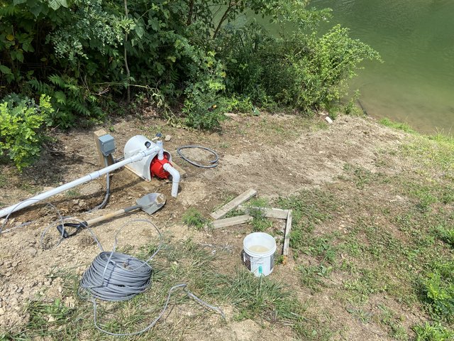 A4E5D9DC-A7C9-44A1-94B0-713CE30BE107