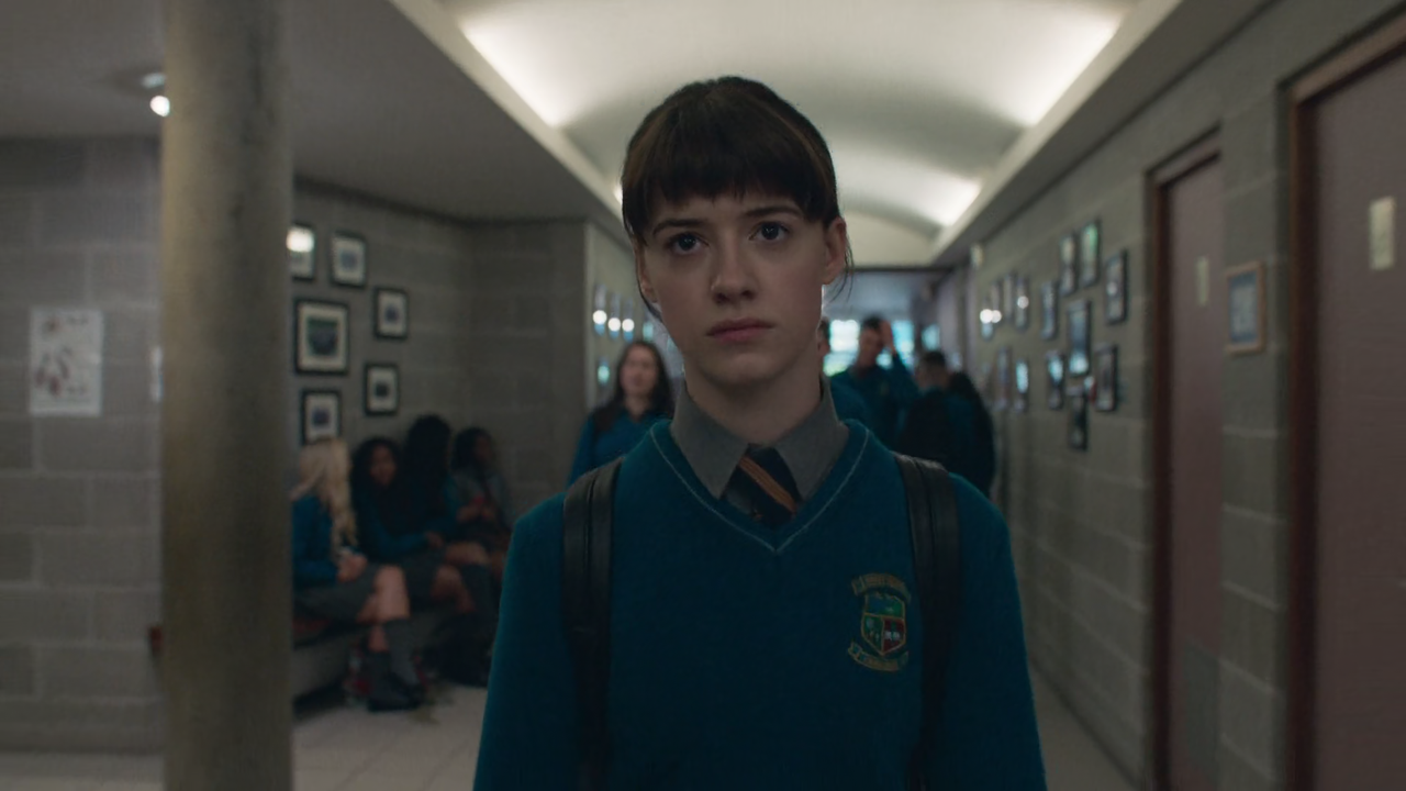 Normal People (2020) S01E01 Episode 1 (1080p STAN Webrip x265 10bit AAC 5.1 - Ainz)[TAoE].mkv[screen
