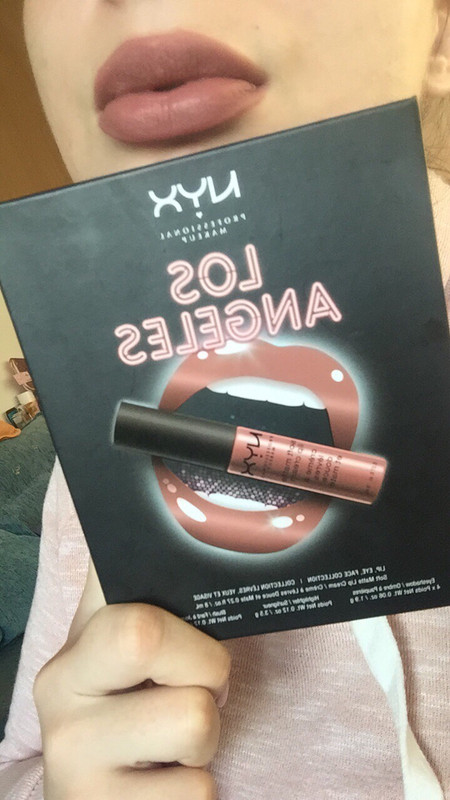 C1C5EB84-FDDD-4317-BF5A-2F4D578A8600