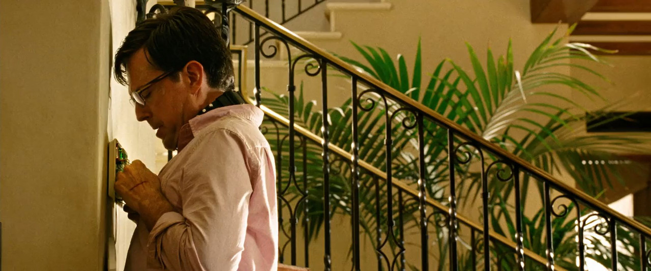 The Hangover Part III 2013 BluRay [Hindi + Tamil + English] 480p, 720p ESub Screenshot