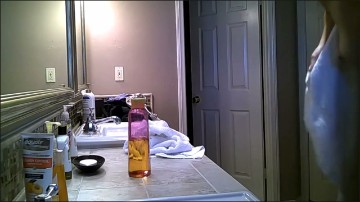 [Image: Voyeur16185093619.jpg]