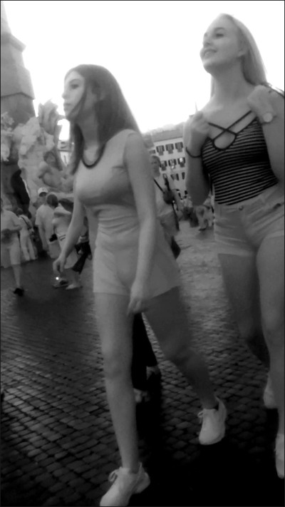 [Image: UP9275034449.jpg]