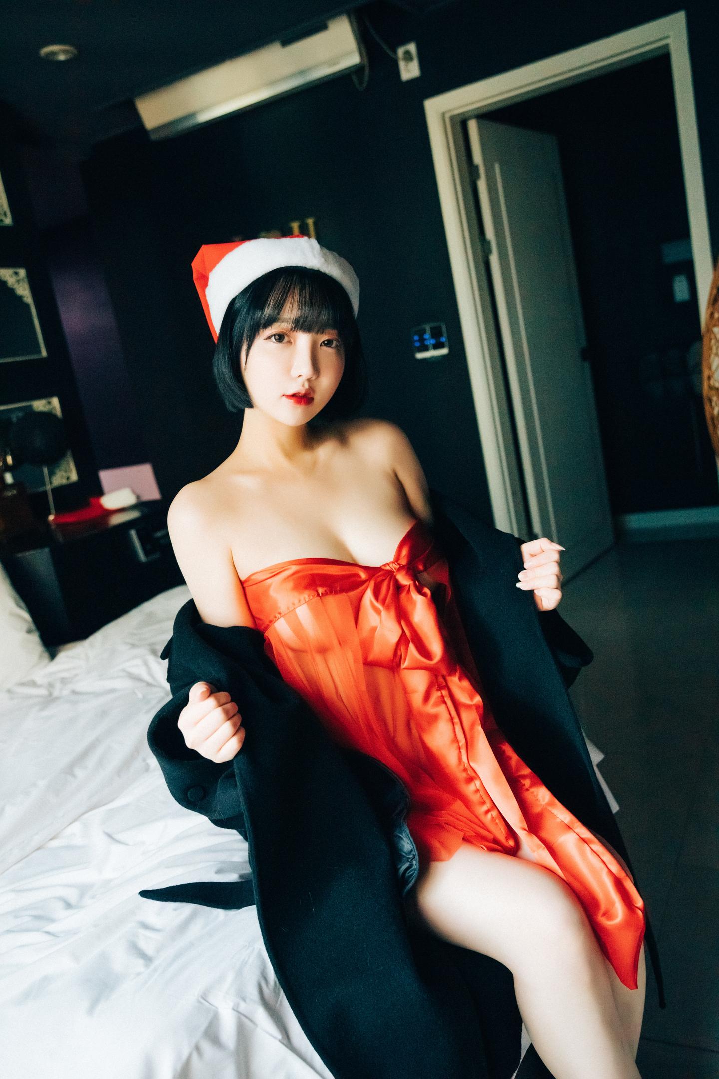 孫樂樂(손예은) NO.079 Loozy - Doube Date 21