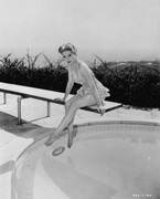 Martha-Hyer-a158