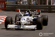 [Imagen: mika-salo-tyrrell-025-ford-1.jpg]