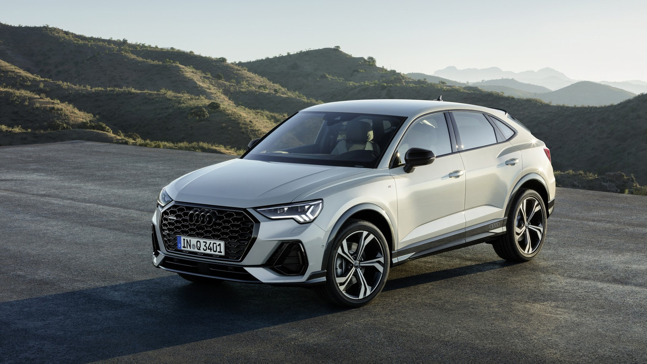 2020 Audi Q3 Sportback (44)