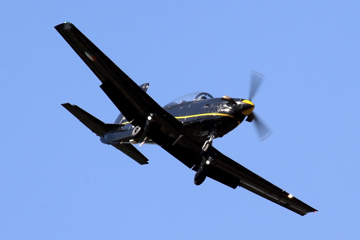 001_PC-7M_KLu_L-12_131 EMVO sq