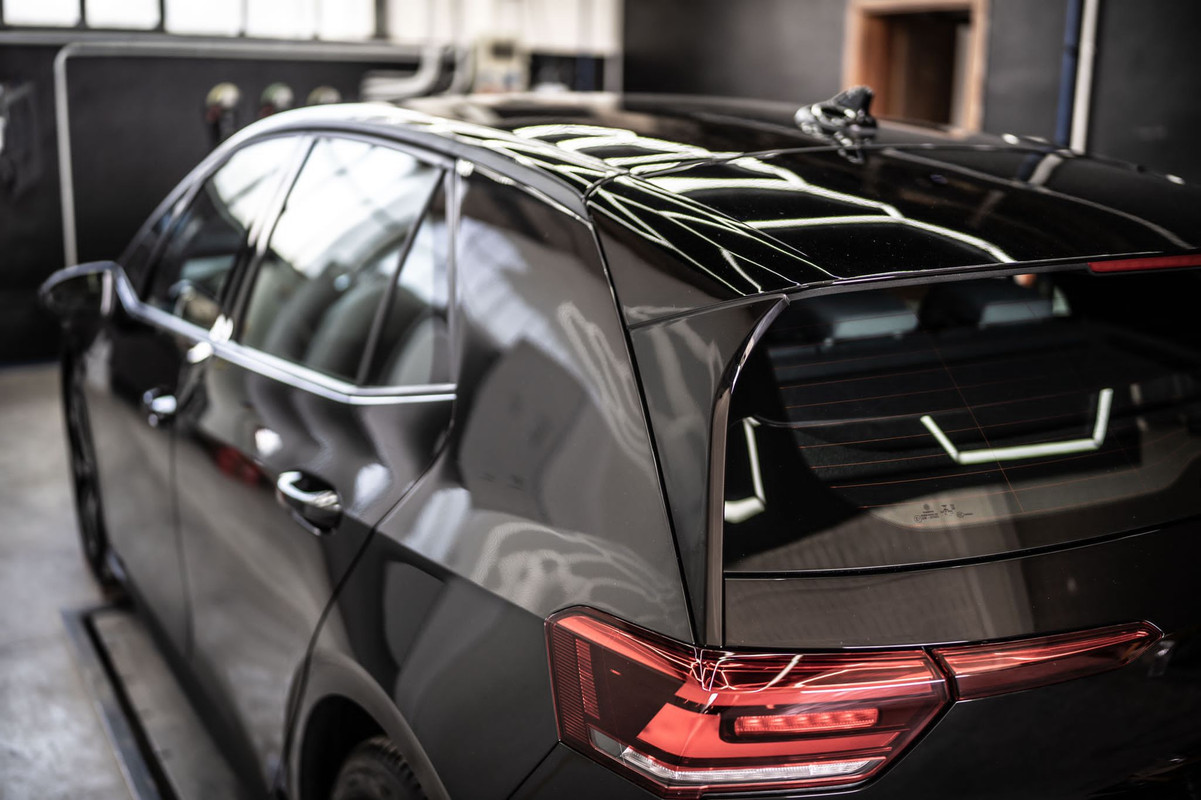 E1E79544-6D05-424A-9789-EB39EC569741