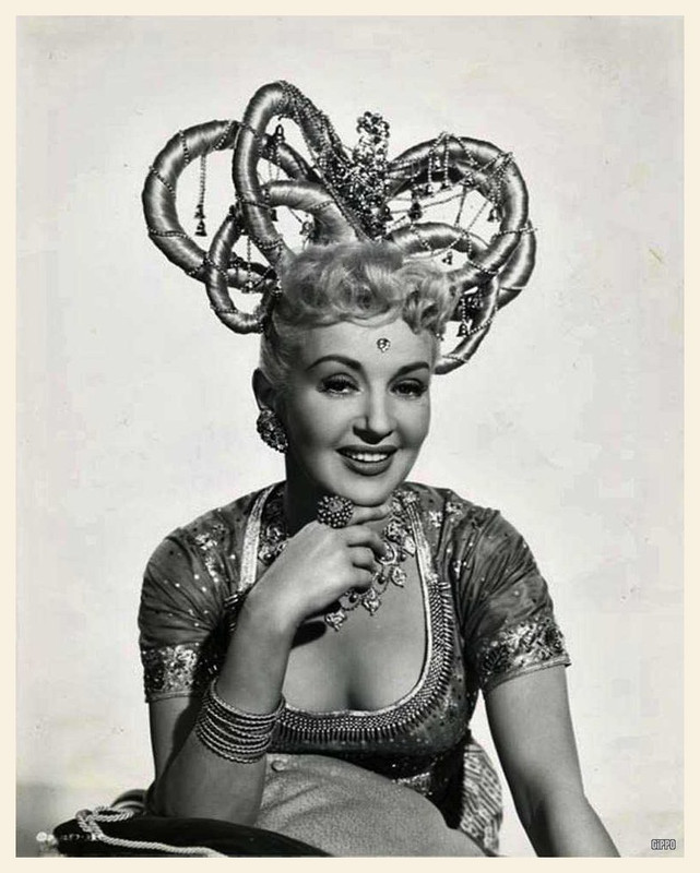 betty_grable_b23